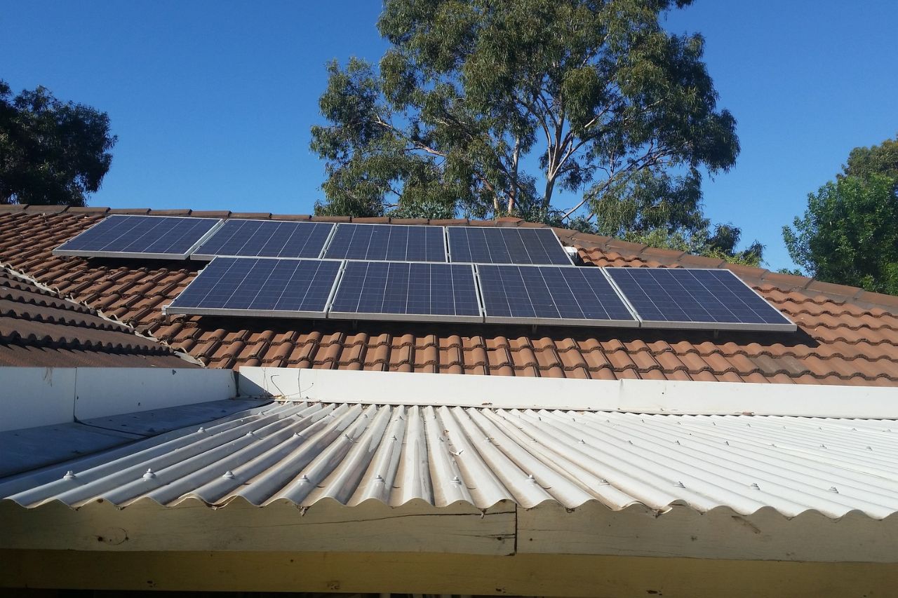 Pannelli solari fotovoltaici ad uso individuale sulle parti comuni